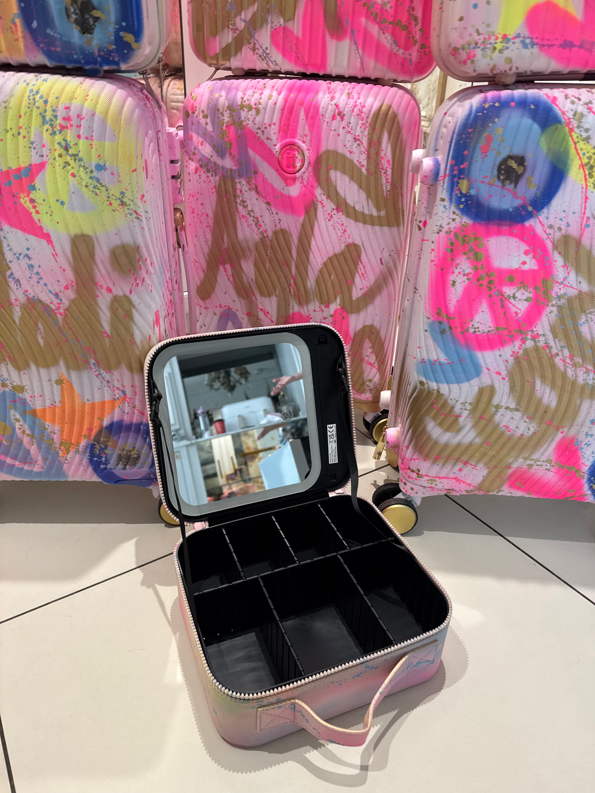 Personalised make up box with mirror ๐ช ๐๐