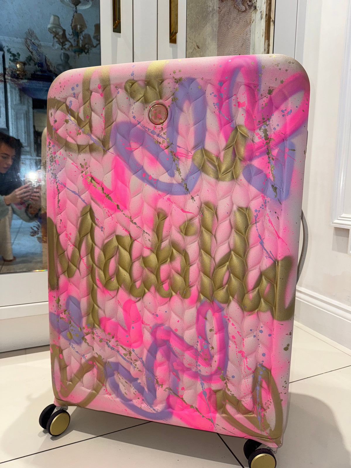Large spray painted suitcase 💗💜💘