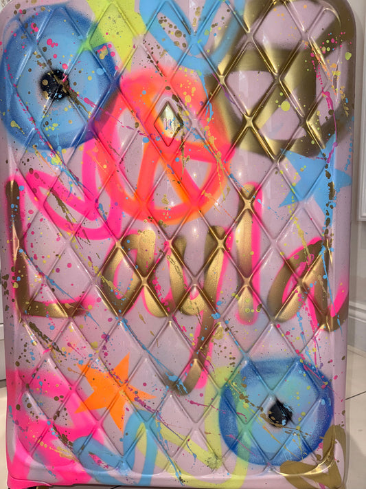 Large Graffiti pink suitcase 💗