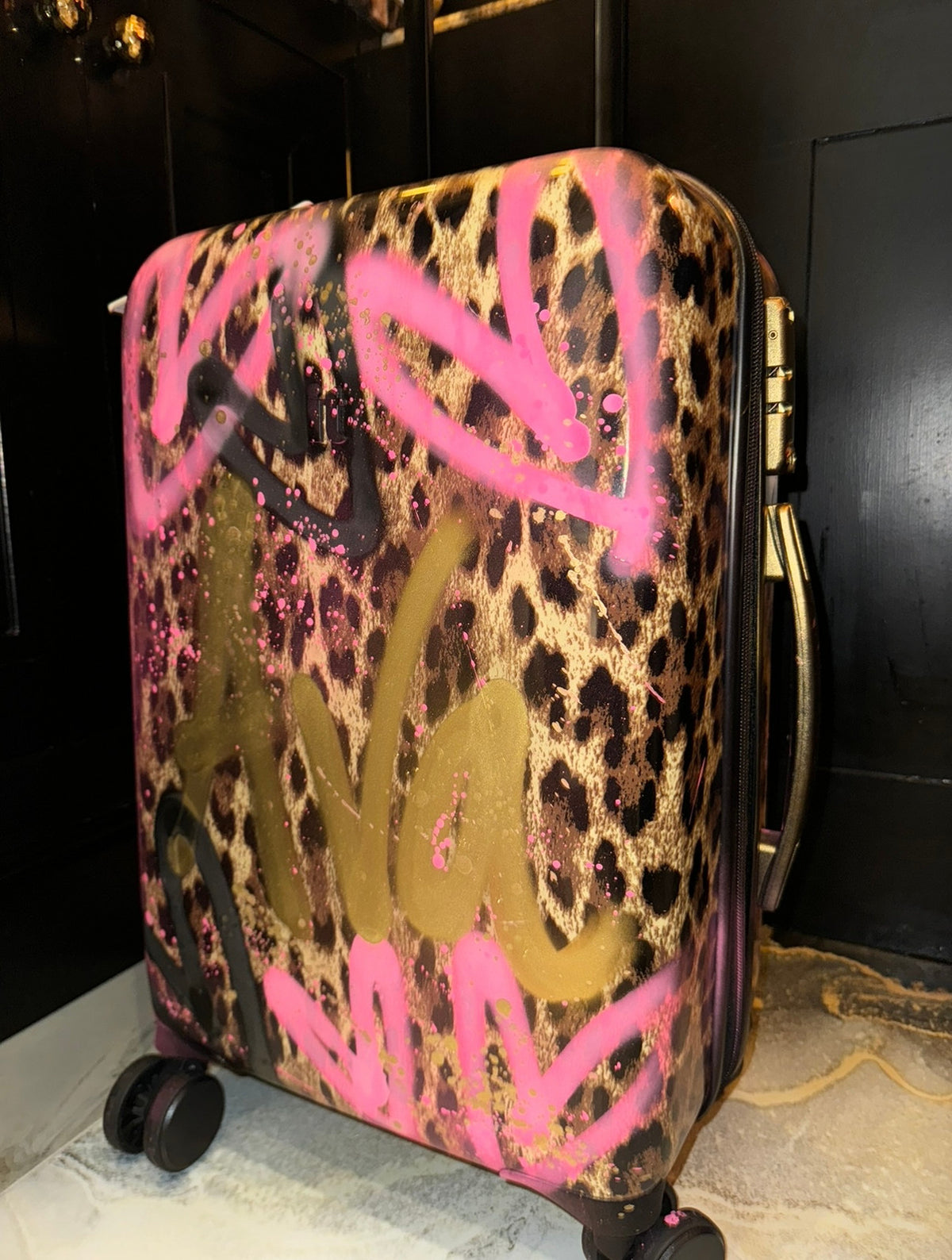 Large - leopard print suitcase ππ