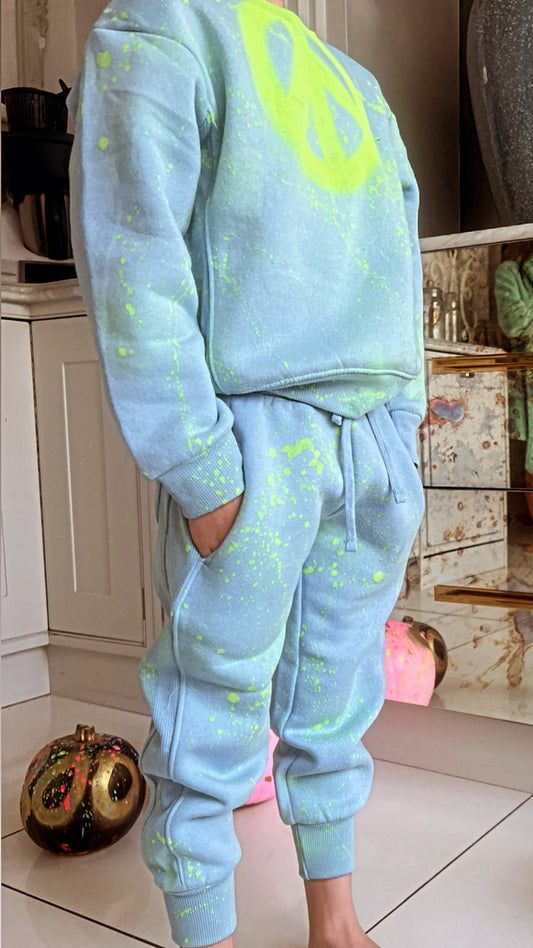 BOYS tracksuits ๐๐๐