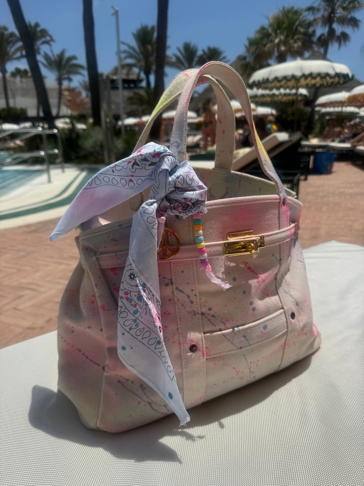Bandanna tote ๐ฉท๐ฉต๐๐