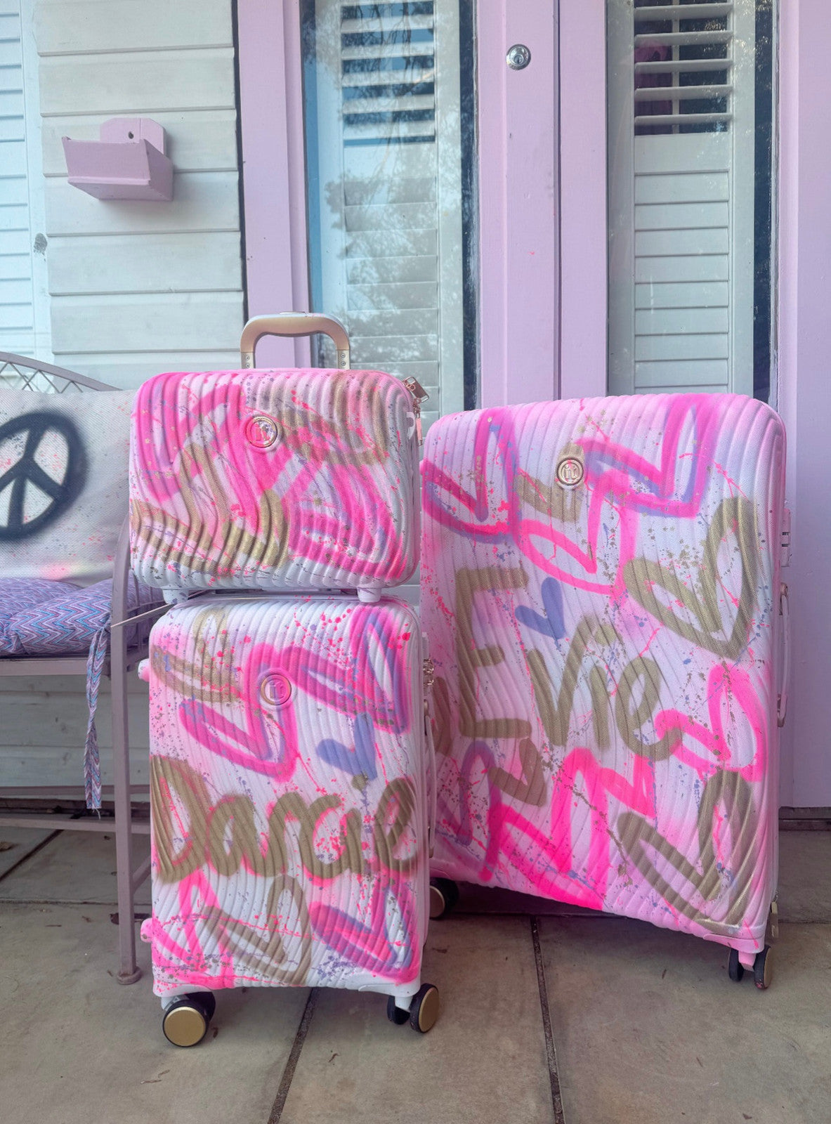 Big & small suitcase set ๐