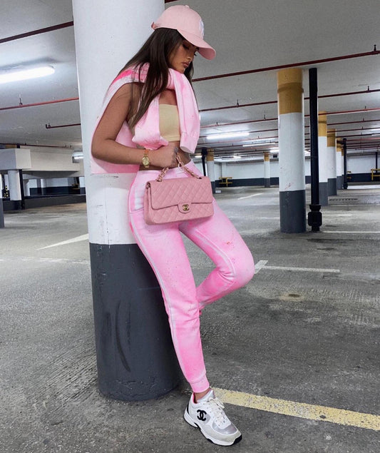 L💗VE Tracksuit ✌🏽