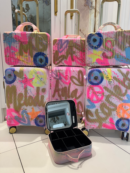 Personalised make up box with mirror 🪞 💘💗