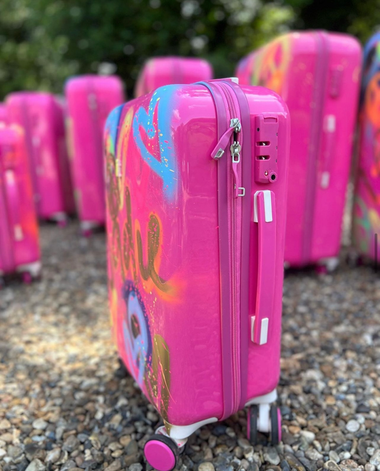 Small case 💗