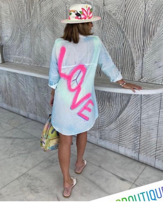 Spray me love beach shirts 💘💙
