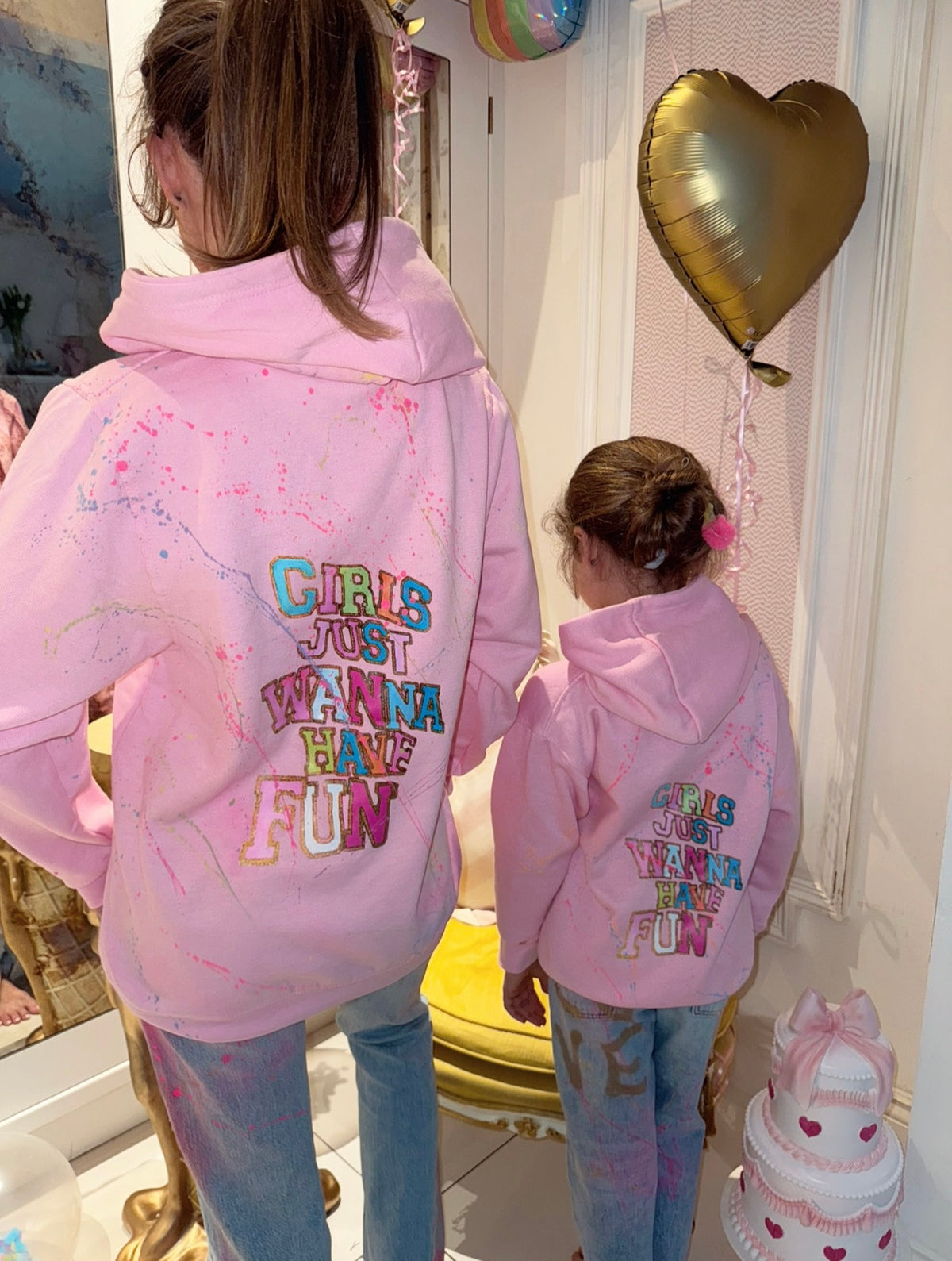 Women’s Hoodies 🌈