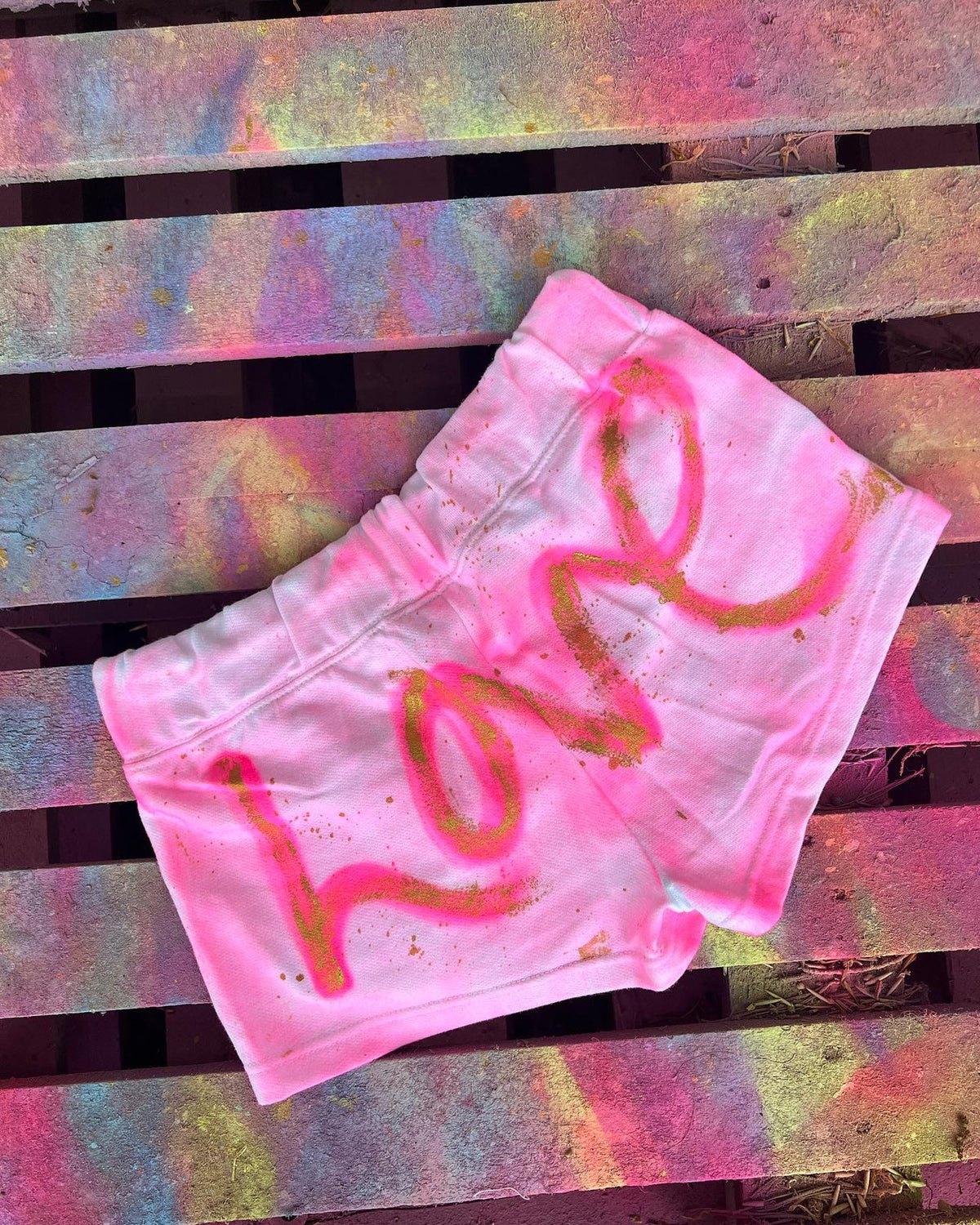L💗VE Shorts 🫶🏻✌🏽💗✨