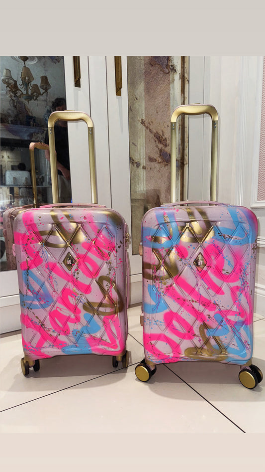 Baby pink high luggage suitcase 🩷🩵
