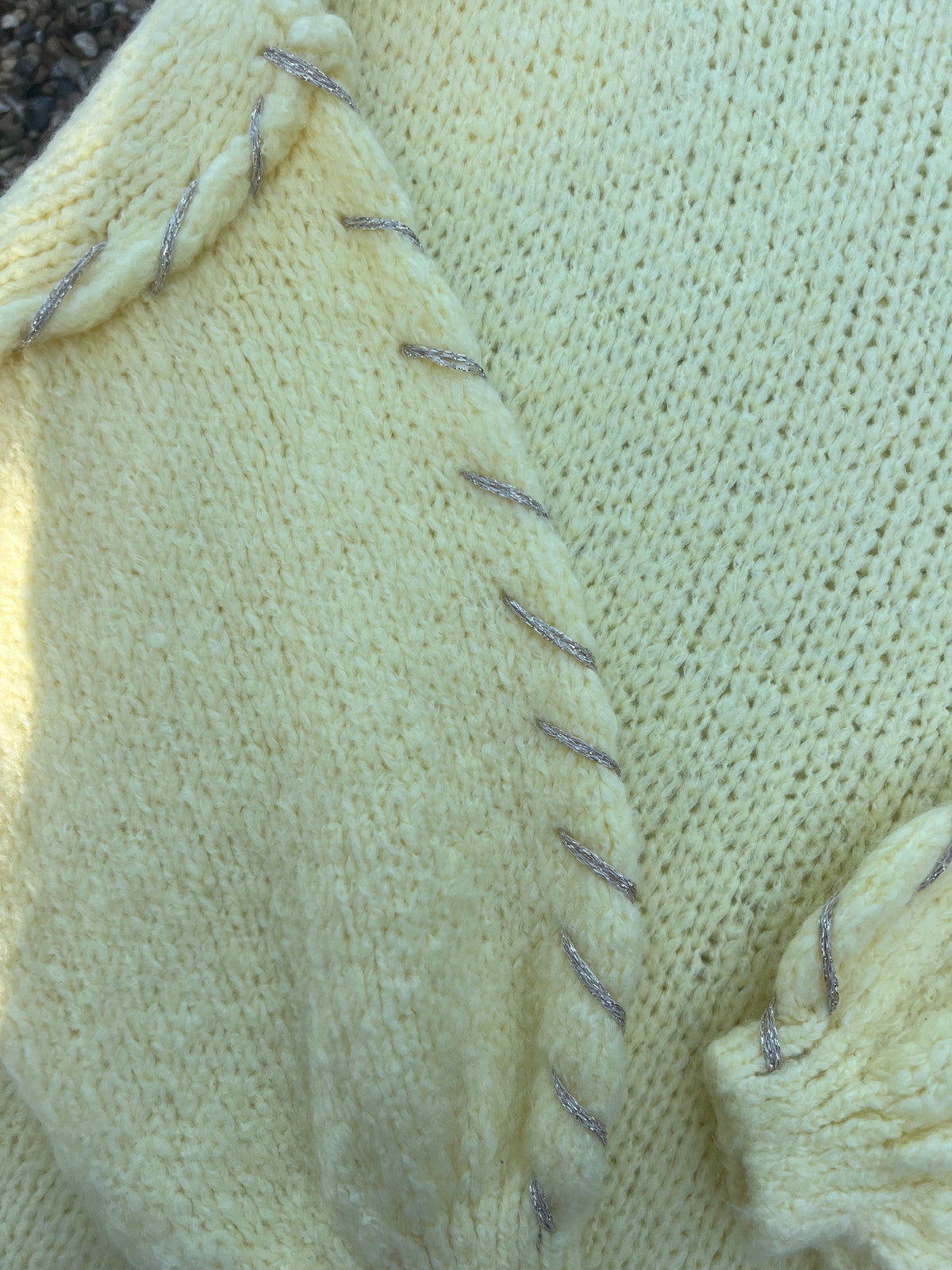 Yellow knitted jumpers 💛😍