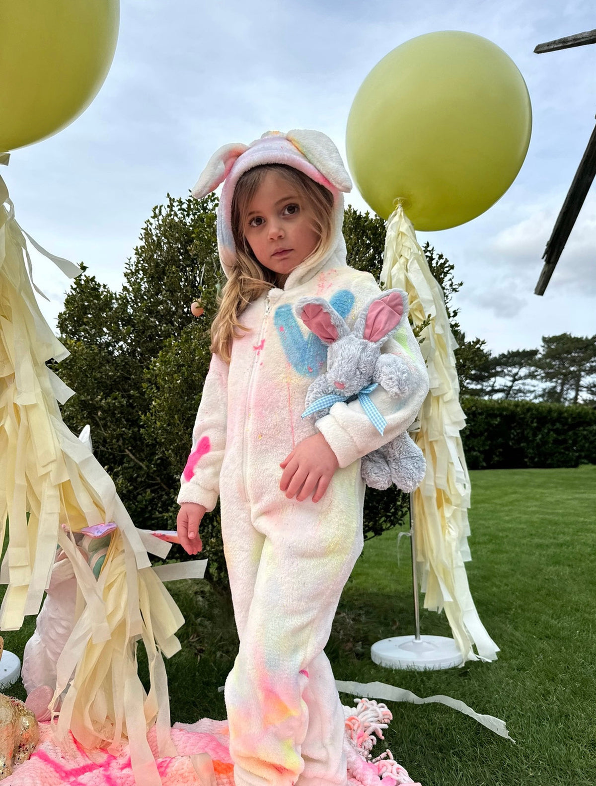 Onesies 🐣🩷✨💛