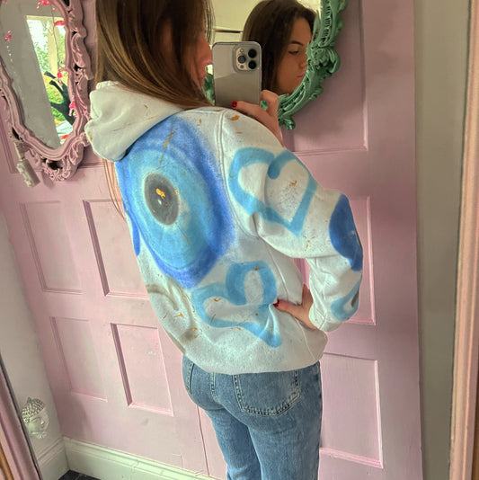 Evil eye hoodie 😝🙌🏼✌🏽✨🧿