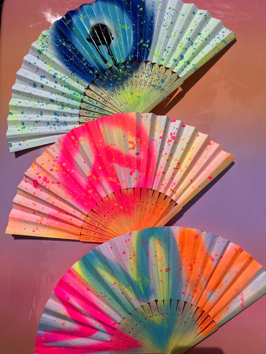 Fan 💗💜💙✨☮️