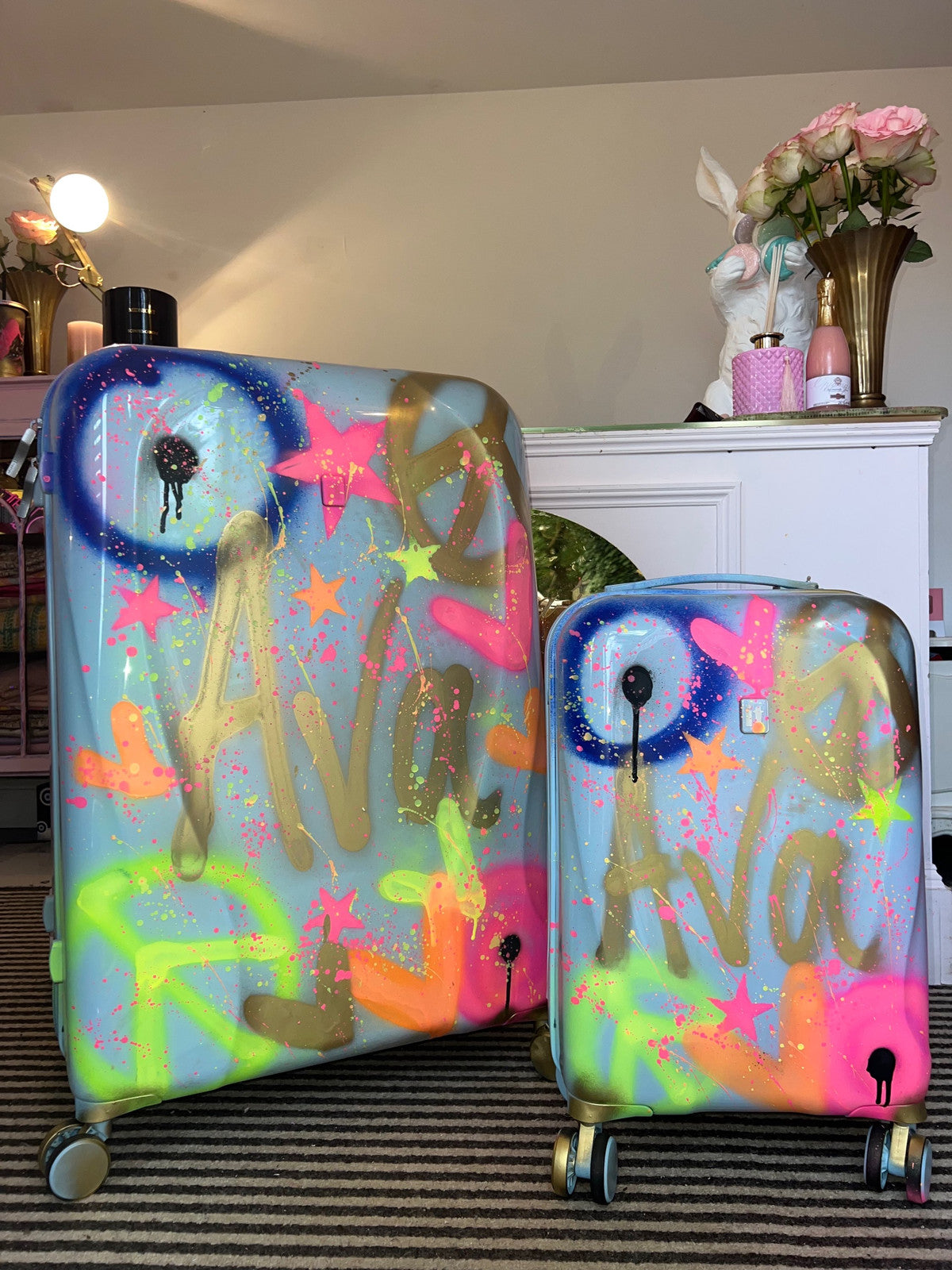 Large Baby blue suitcases 💗💙😍