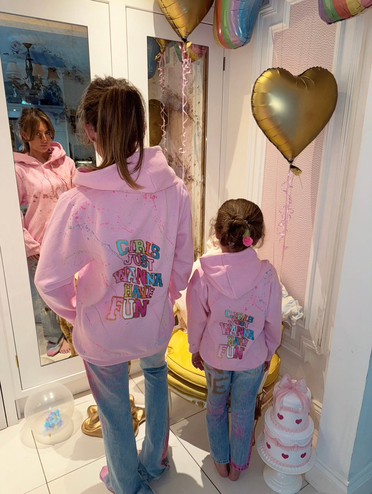 Women’s Hoodies 🌈