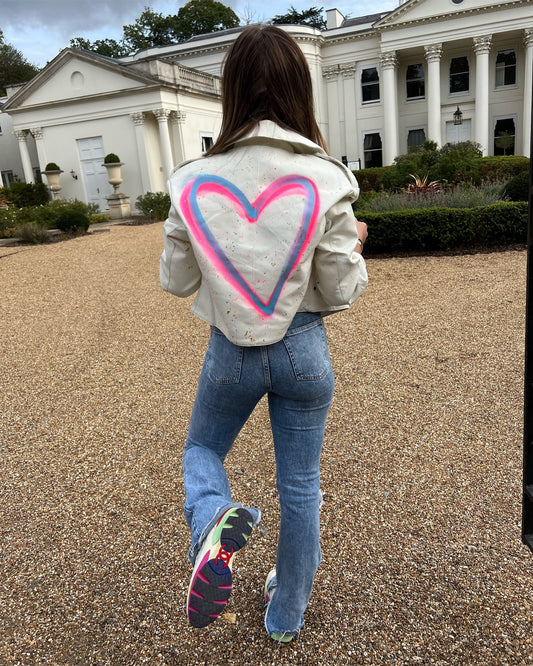 L 💘 V E bomb jacket 💣💘✨