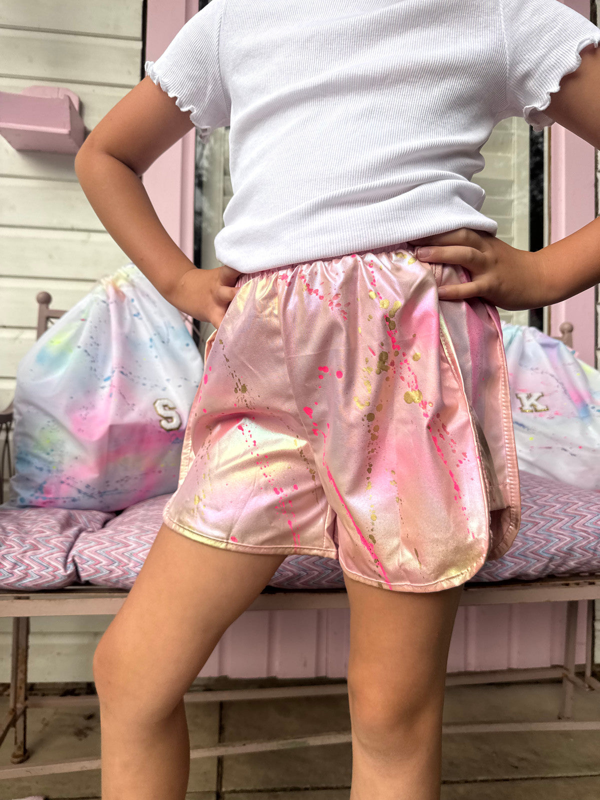 Children’s metallic Shorts 🩷✨