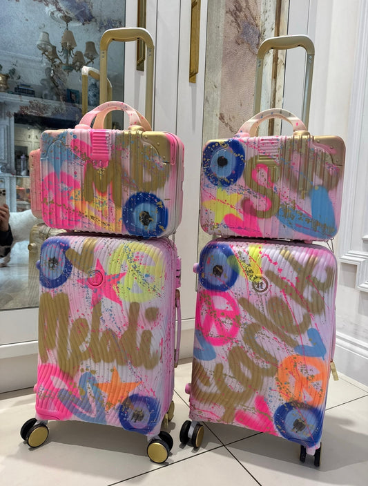 Grafiti Hand luggage & vanity case 💗