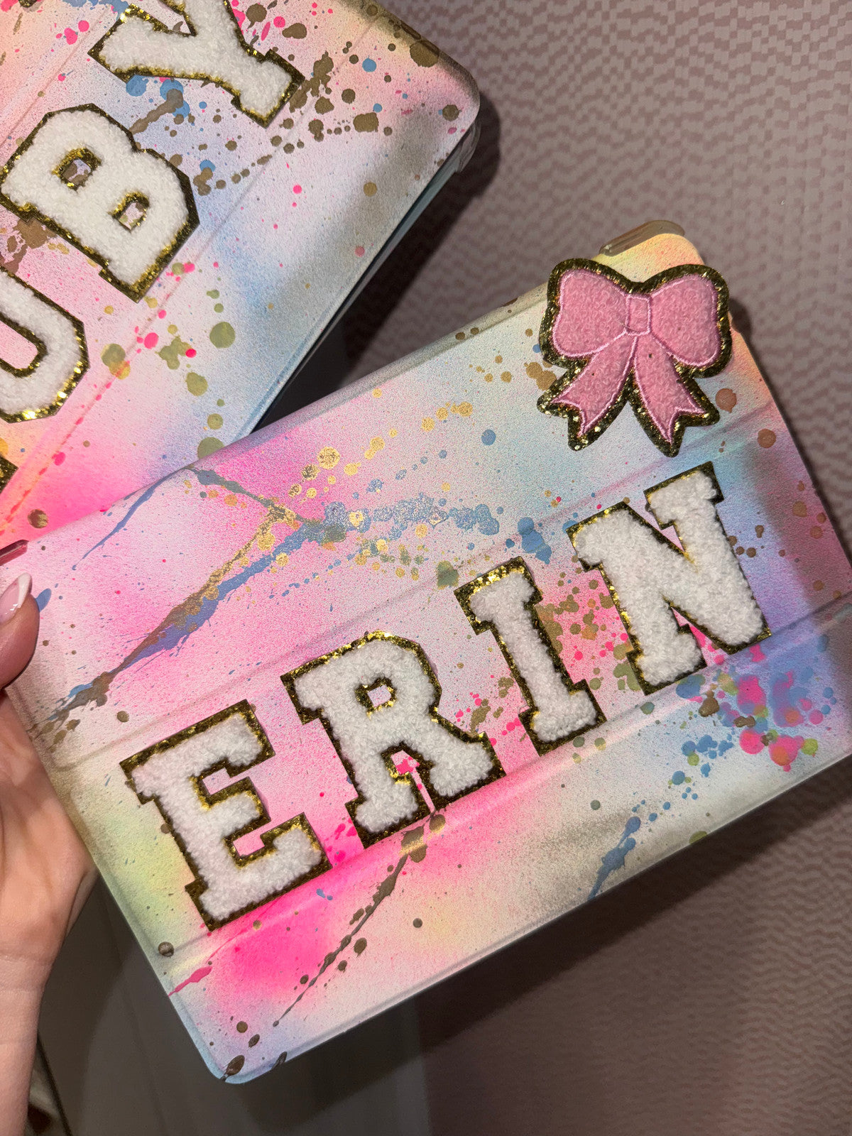 iPad cases with 4 letters 💗
