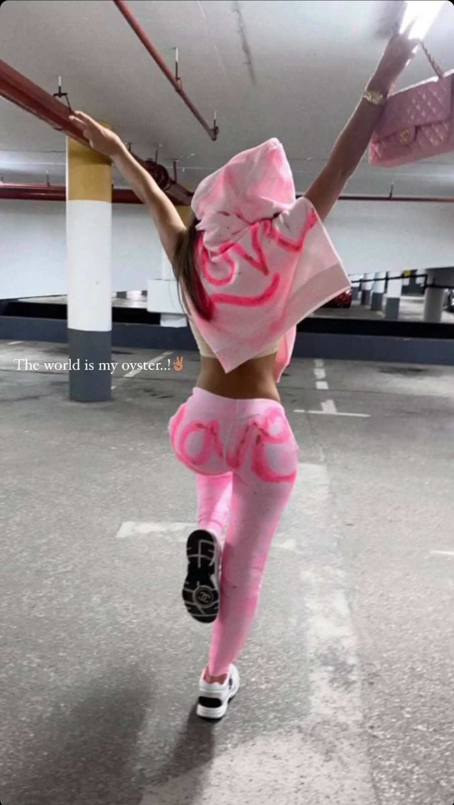 Kids love tracksuit ✌🏽💓