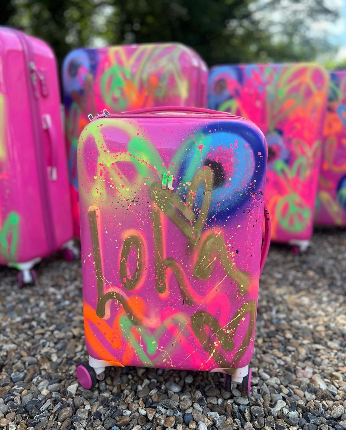 Small case 💗