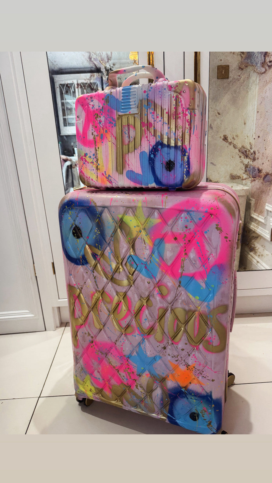 Pearly pink suitcase & vanity 🩷🩵✨