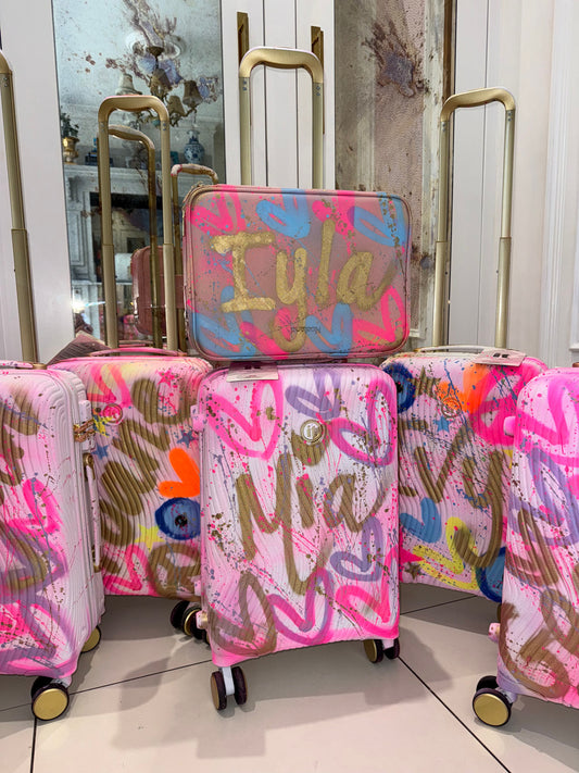 Large grafiti vanity Make Up boxes 🩷