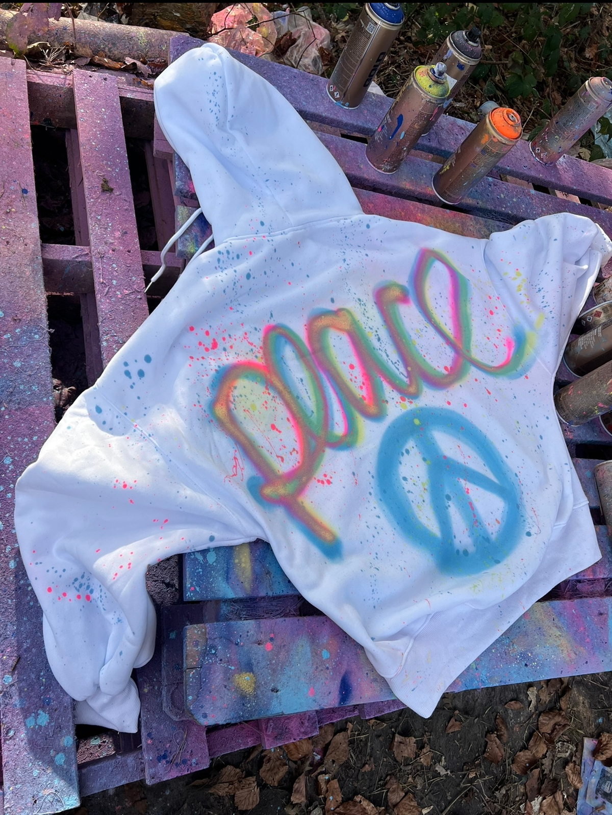 White oversized ruched hoodies 🫶🏻✨💘🌈