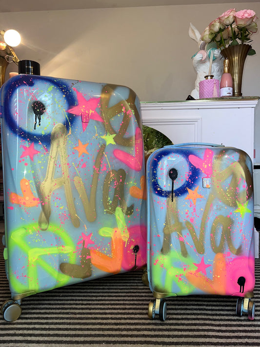 blue spray painted luggage set 🌏💗💙