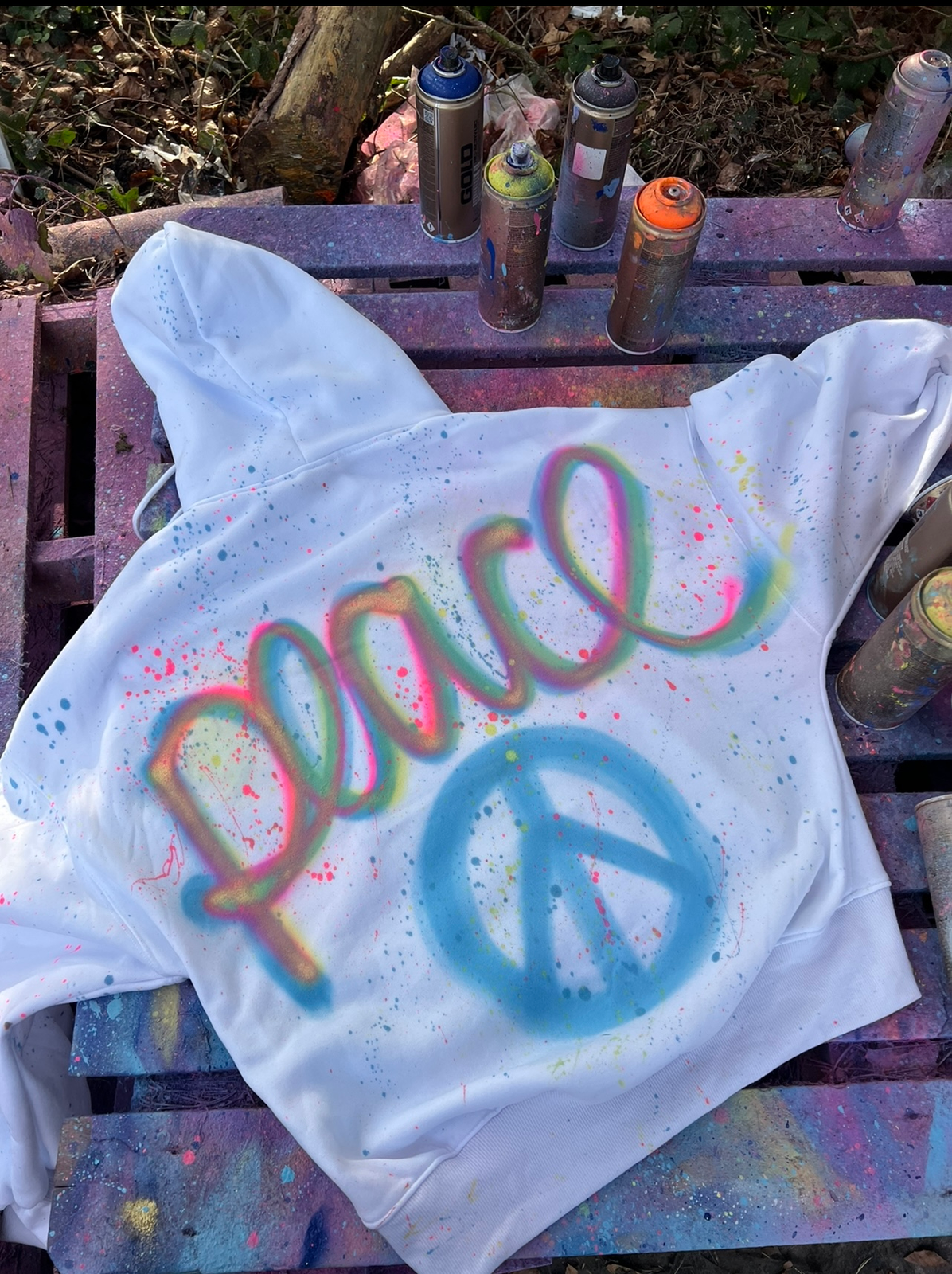 White oversized ruched hoodies 🫶🏻✨💘🌈