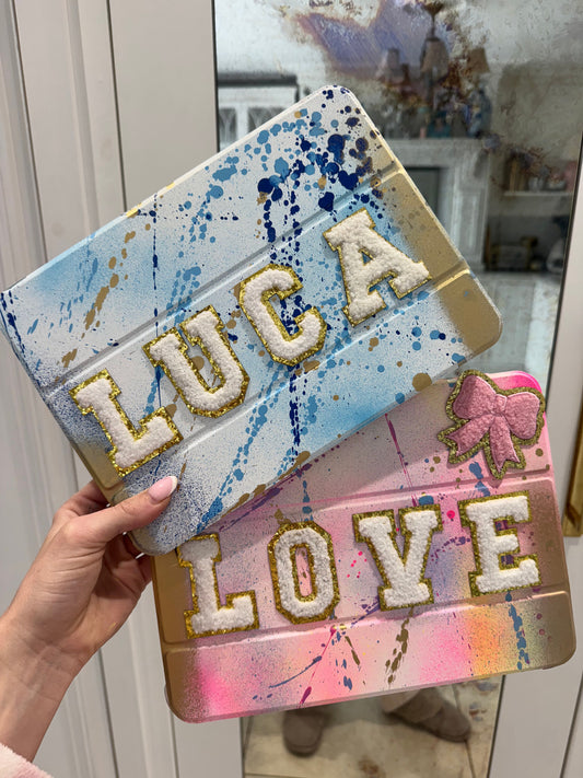 BOYS iPad case 🩵✨ ( 4 letters )