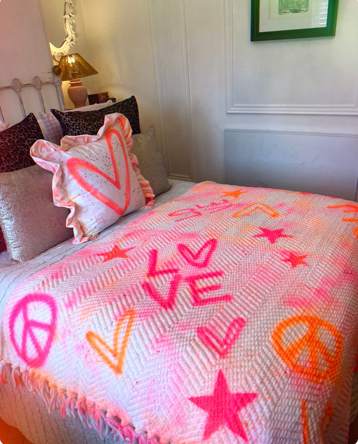 Spray painted Boho Throws 🩷