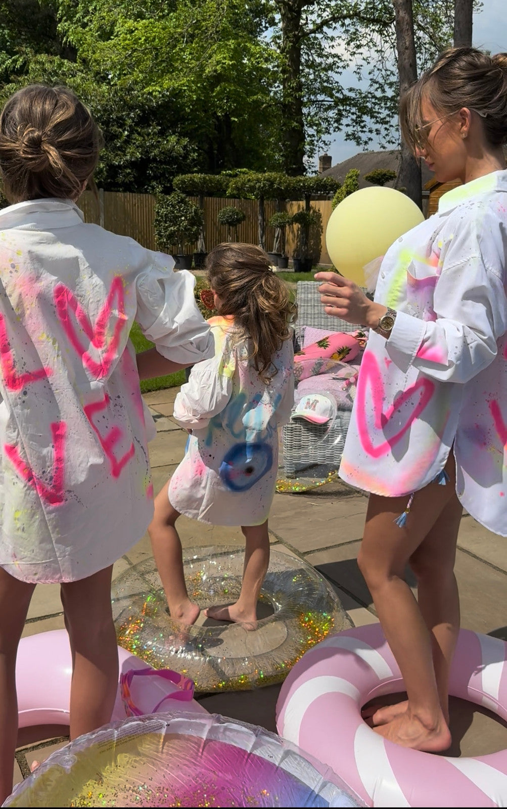 Kids L🩷VE  shirts