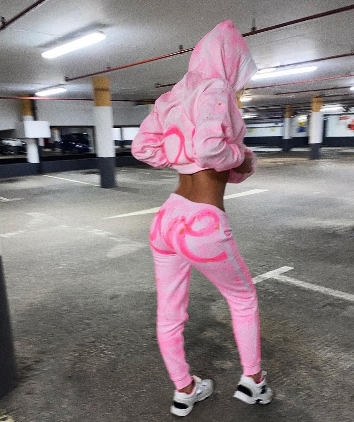 L💗VE  Tracksuit ✌🏽