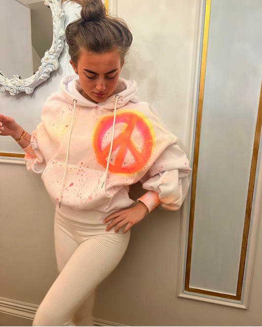 White ruched hoodie & leggings set 🫶🏻💓