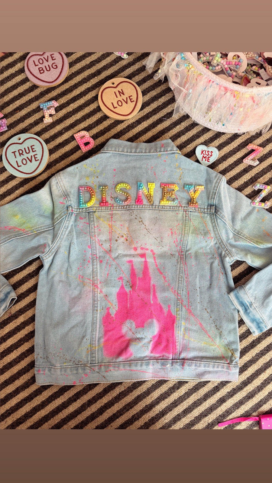 Children’s denim jackets 💘🌈