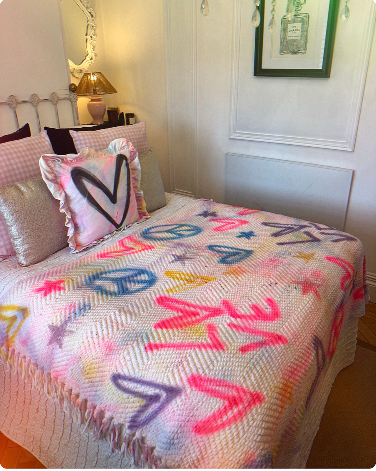 Spray painted BoHo Throw 🩷