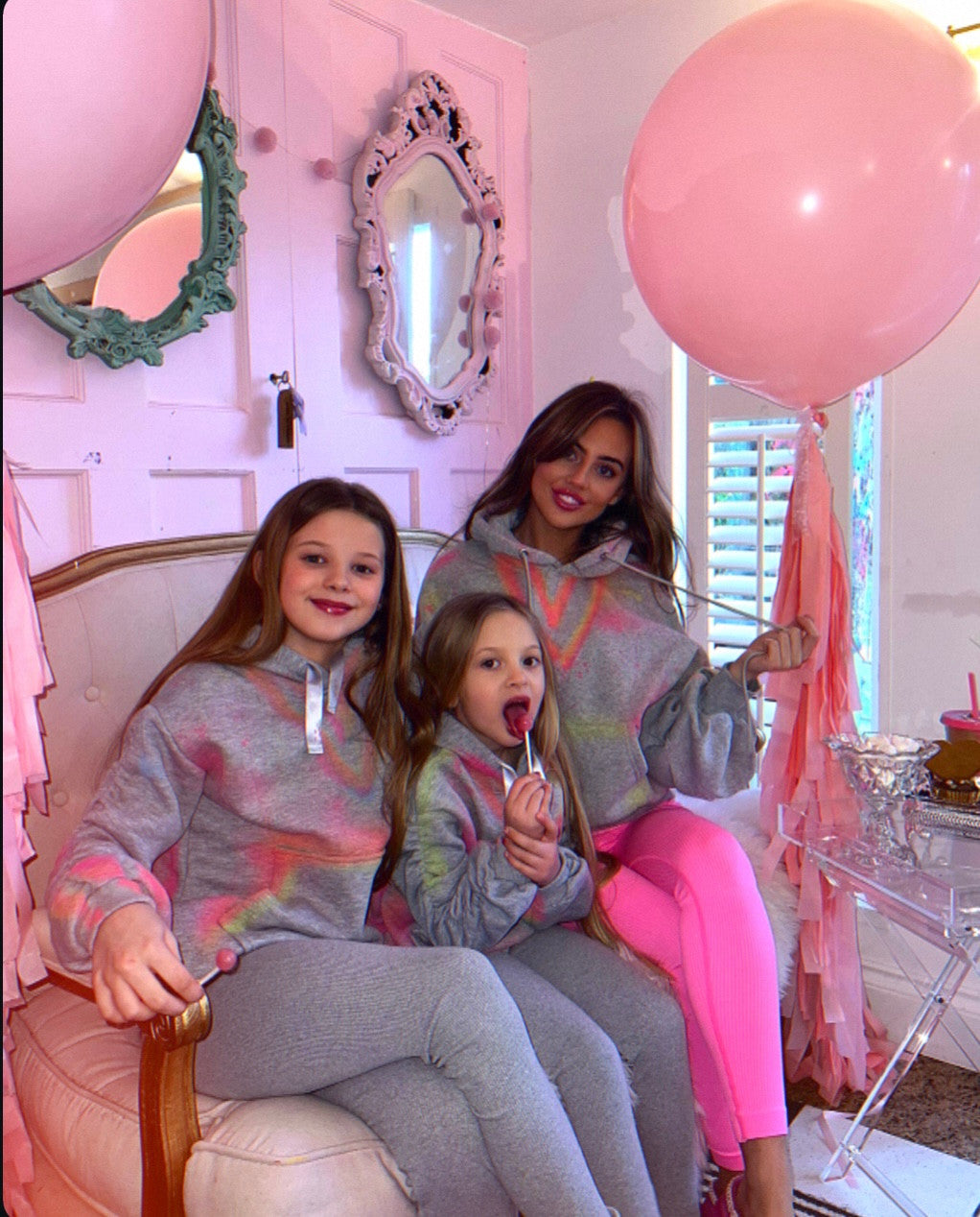 Children’s grey hoodies sets 💗💘