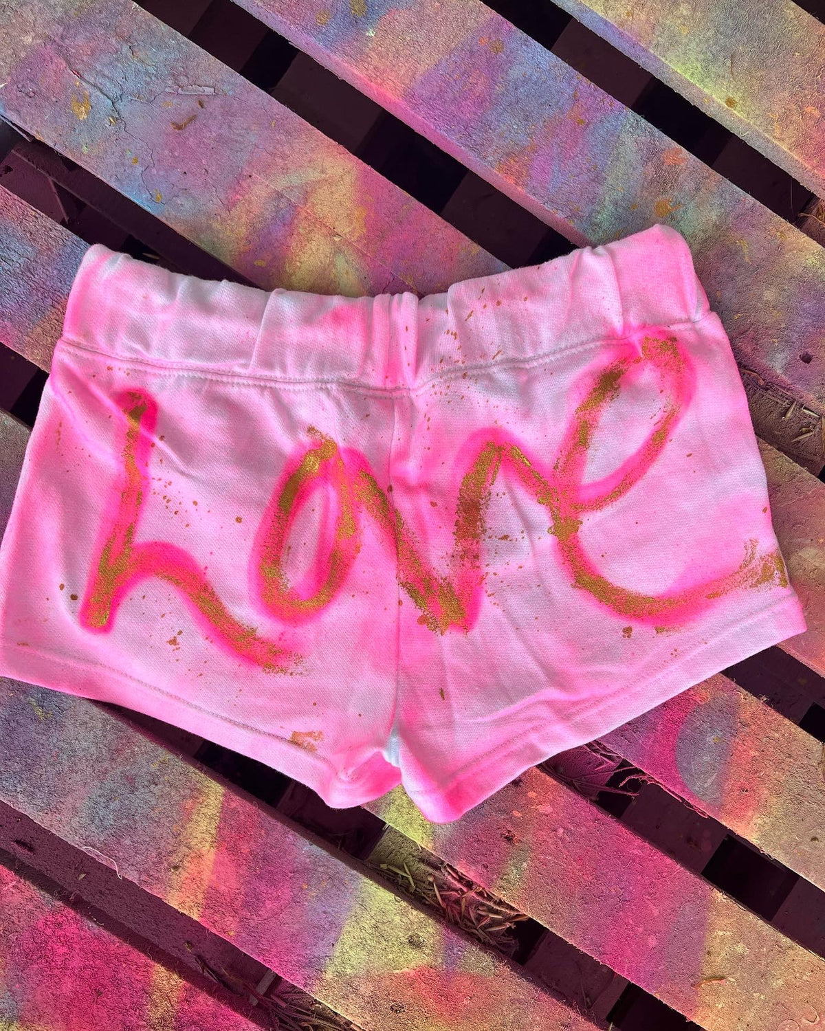 L💗VE Shorts 🫶🏻✌🏽💗✨