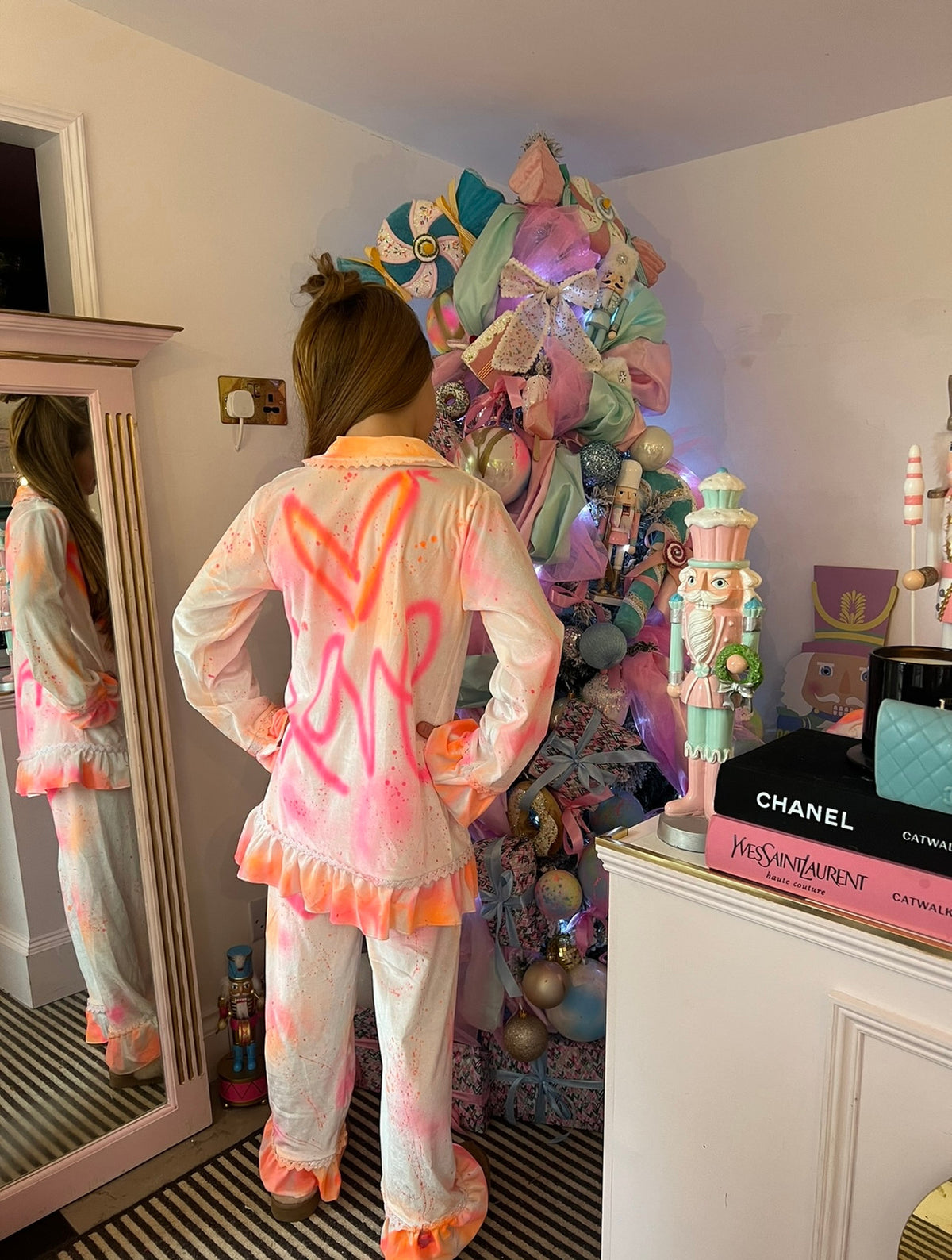Childrens pjs 💗🧡😍