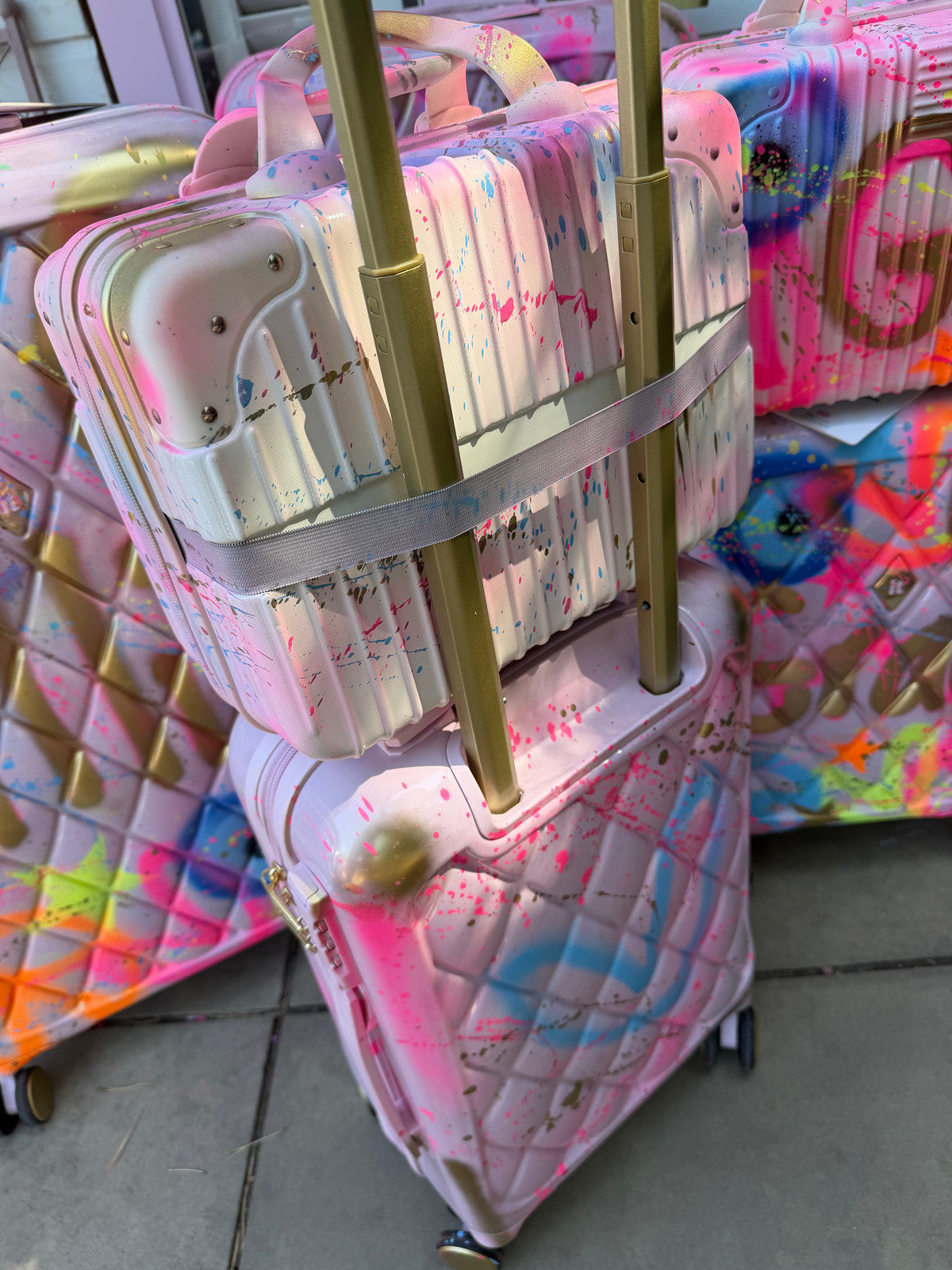 Hand luggage Suitcase & matching Vanity 🩷🩵
