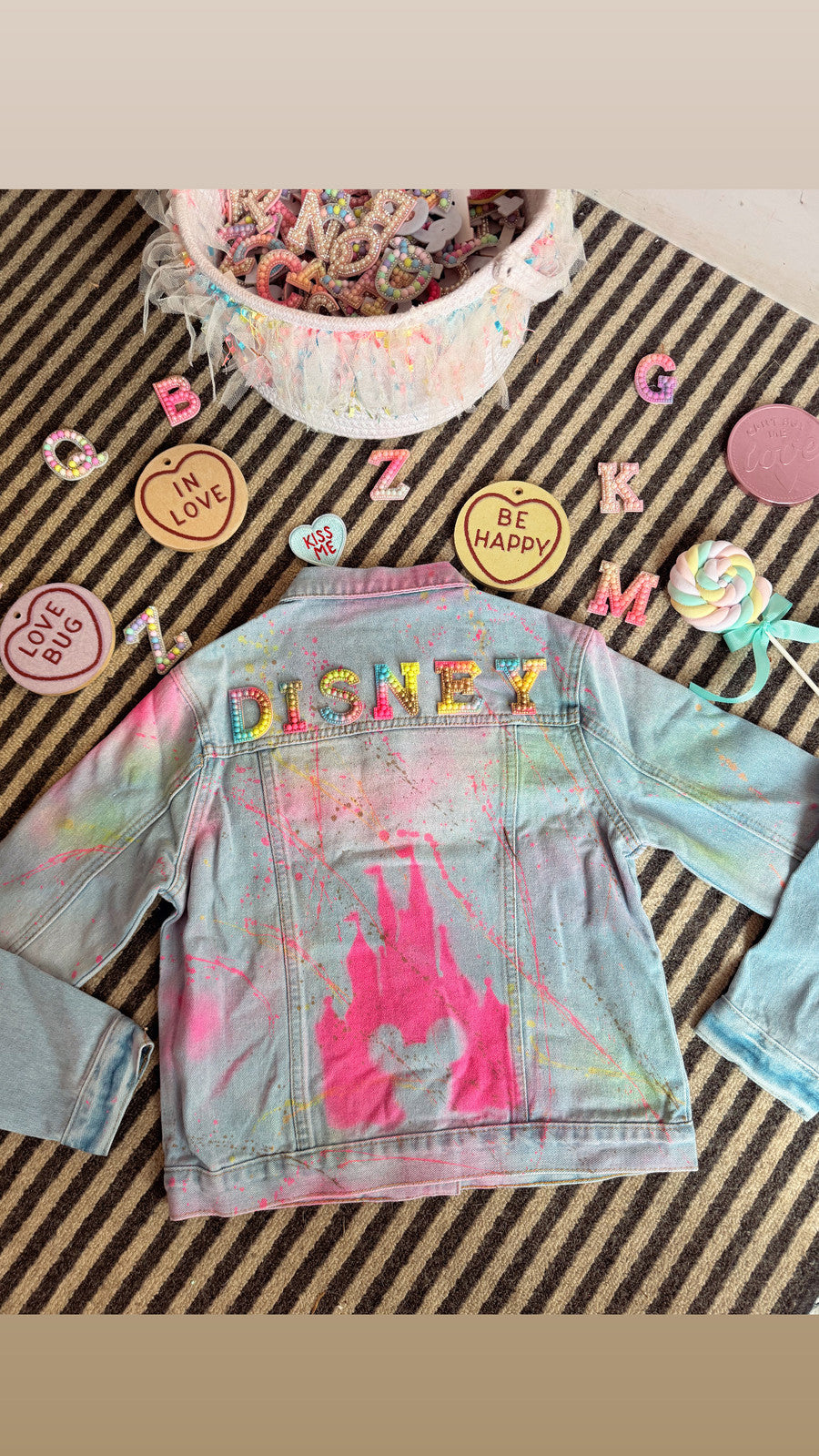 Children’s denim jackets 💘🌈